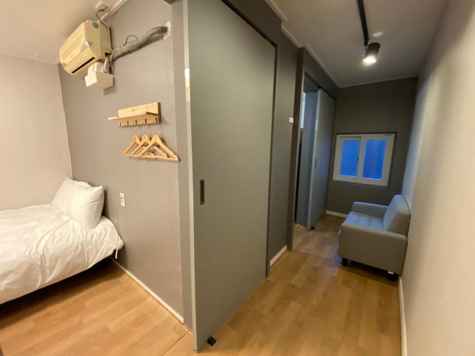 Dante House Hotell Busan Eksteriør bilde